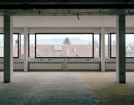 Geschäftshaus Clarastrasse