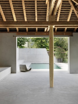 Poolhaus Benkenstrasse